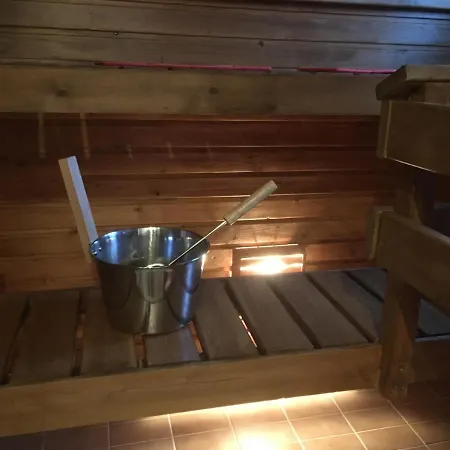 Aurora- Center 2 Huoneisto